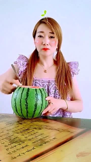 请叫我吃瓜小姐姐小说免费阅读,免费阅读，畅享无尽幻想  第3张